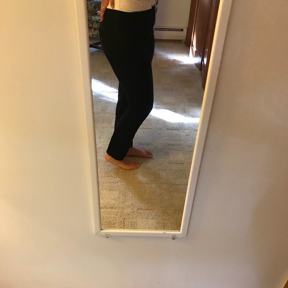 Ann Taylor Size 8 Curvy Black Straight Leg Pants